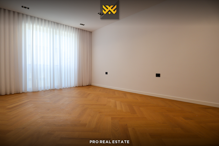 House 306m² for sale in hajvali.