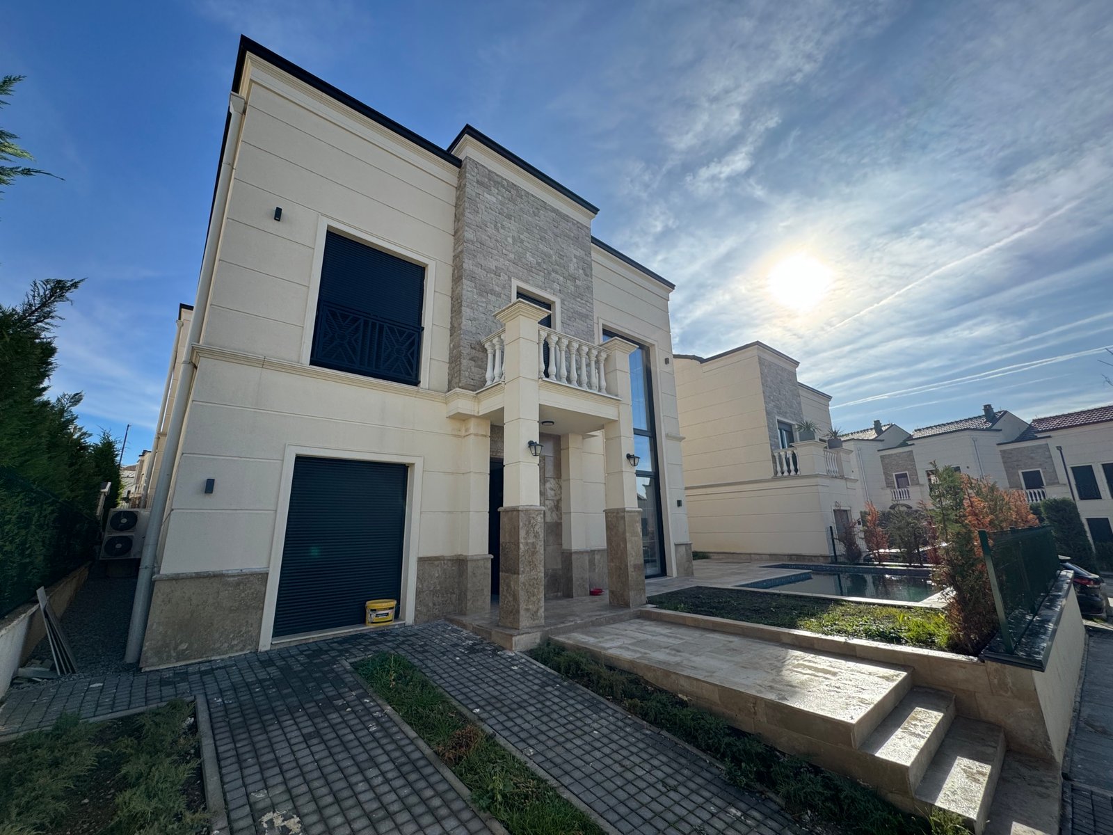 House for rent – Royal residence, zllatar / Prishtinë
