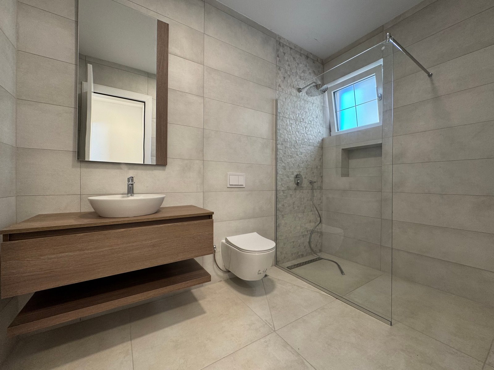 House for rent – Royal residence, zllatar / Prishtinë