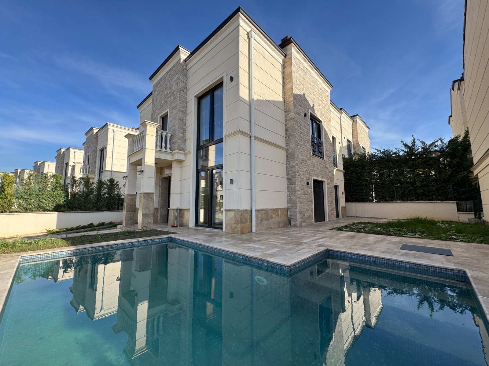 House for rent – Royal residence, zllatar / Prishtinë