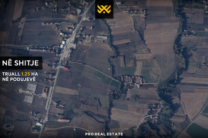 Terreno di 1,25 ha in vendita a Podujevë