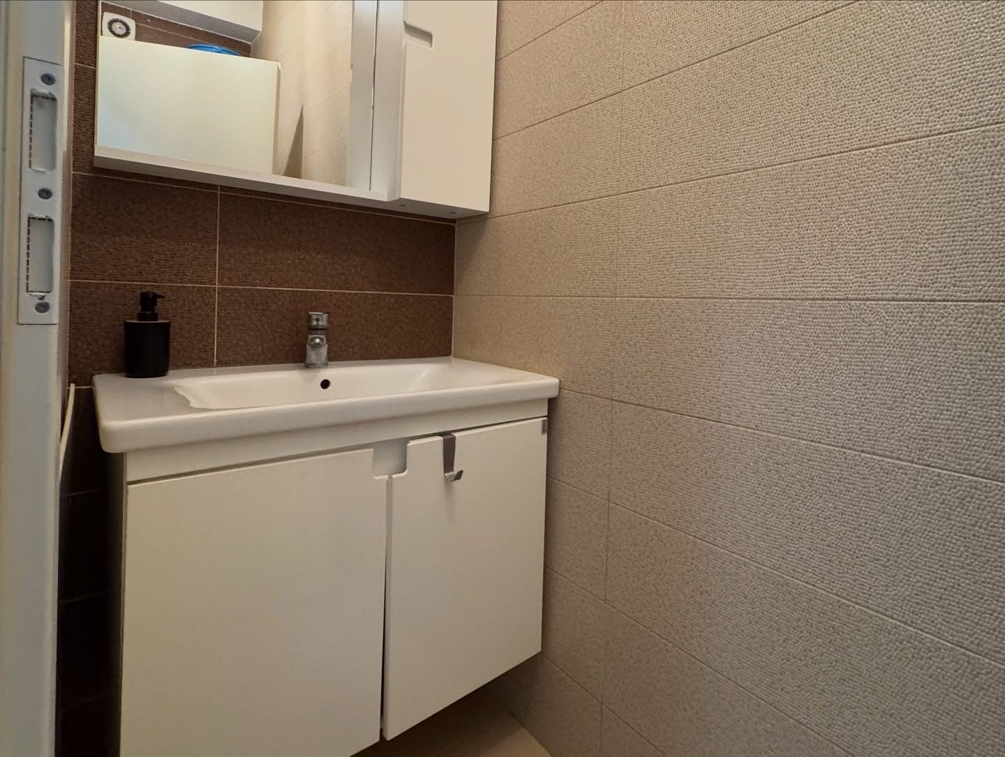 Apartment for rent – Center / ramiz sadiku complex, Prishtinë