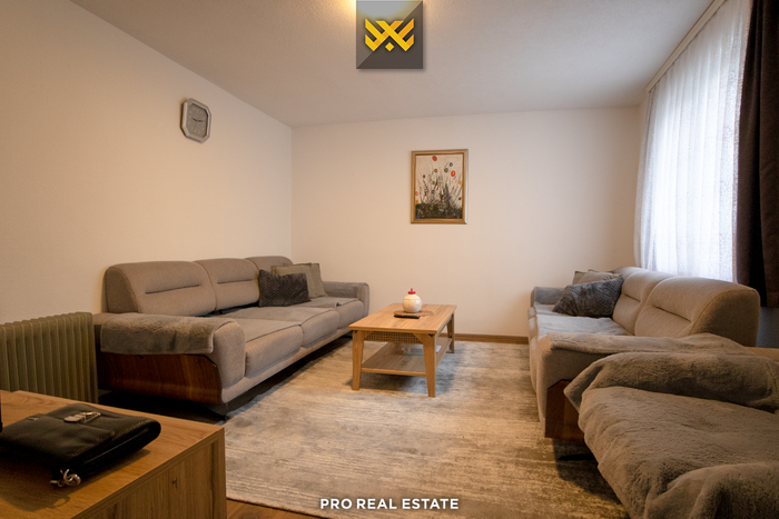 Casa de 160m² à #vendre dans le quartier gjinaj