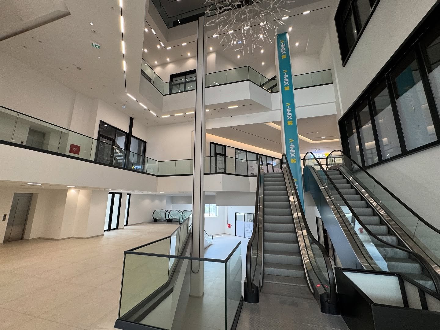 Espaço comercial para alugar no centro – “Dukagjini Residenc”, Prishtinë (6)