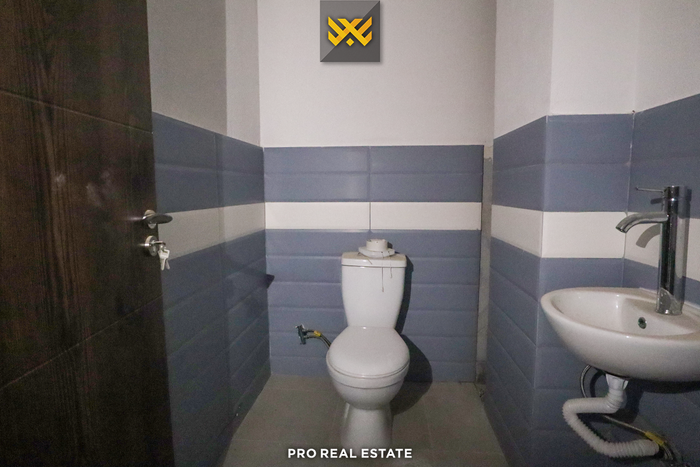 Bureau de 75m² à louer à Prishtina e Re (4)