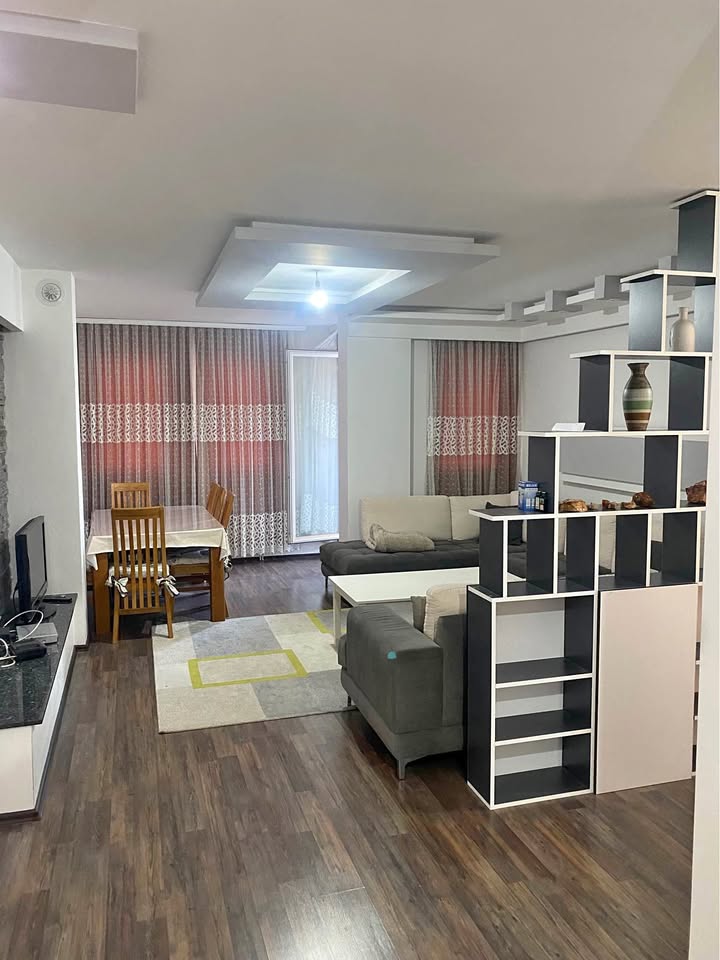 Apartamento à venda na rua c
