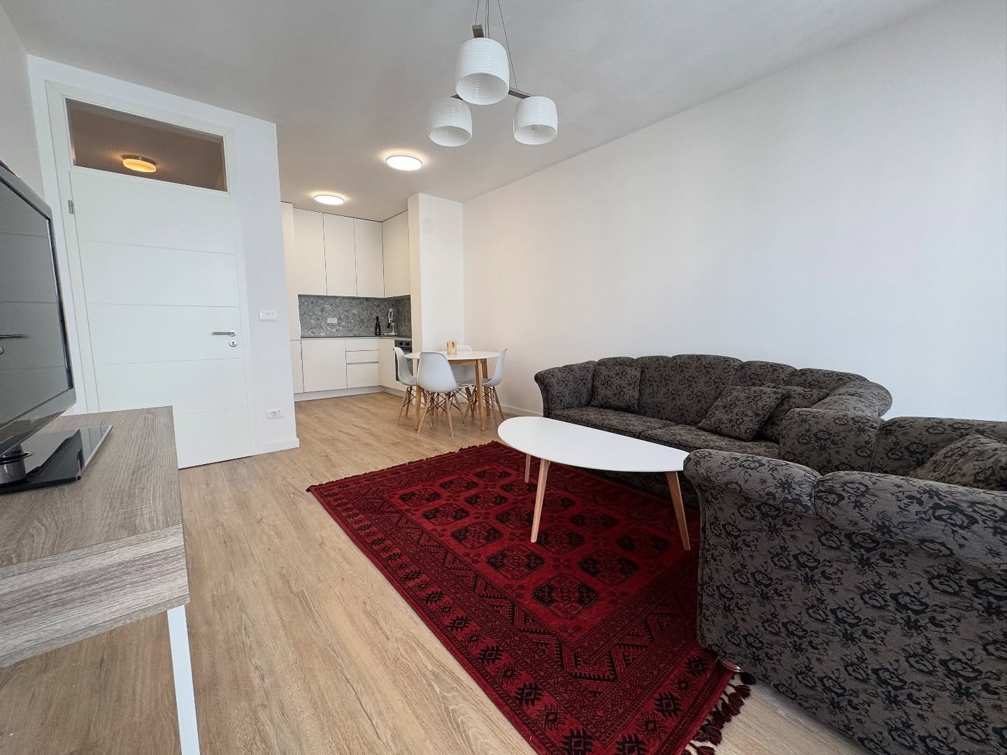 Appartement à louer, rruga c – Quartier kodrina, Prishtinë