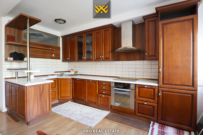Apartamento de 180m² para aluguel em ulpianë