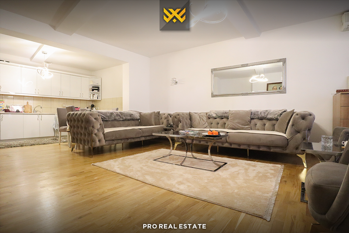 Shtëpi 200m² me #qira te 4 llulat.