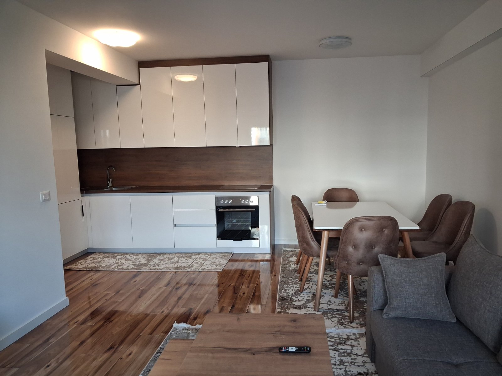 Apartment for rent 2+1 in Bregu i Diellit