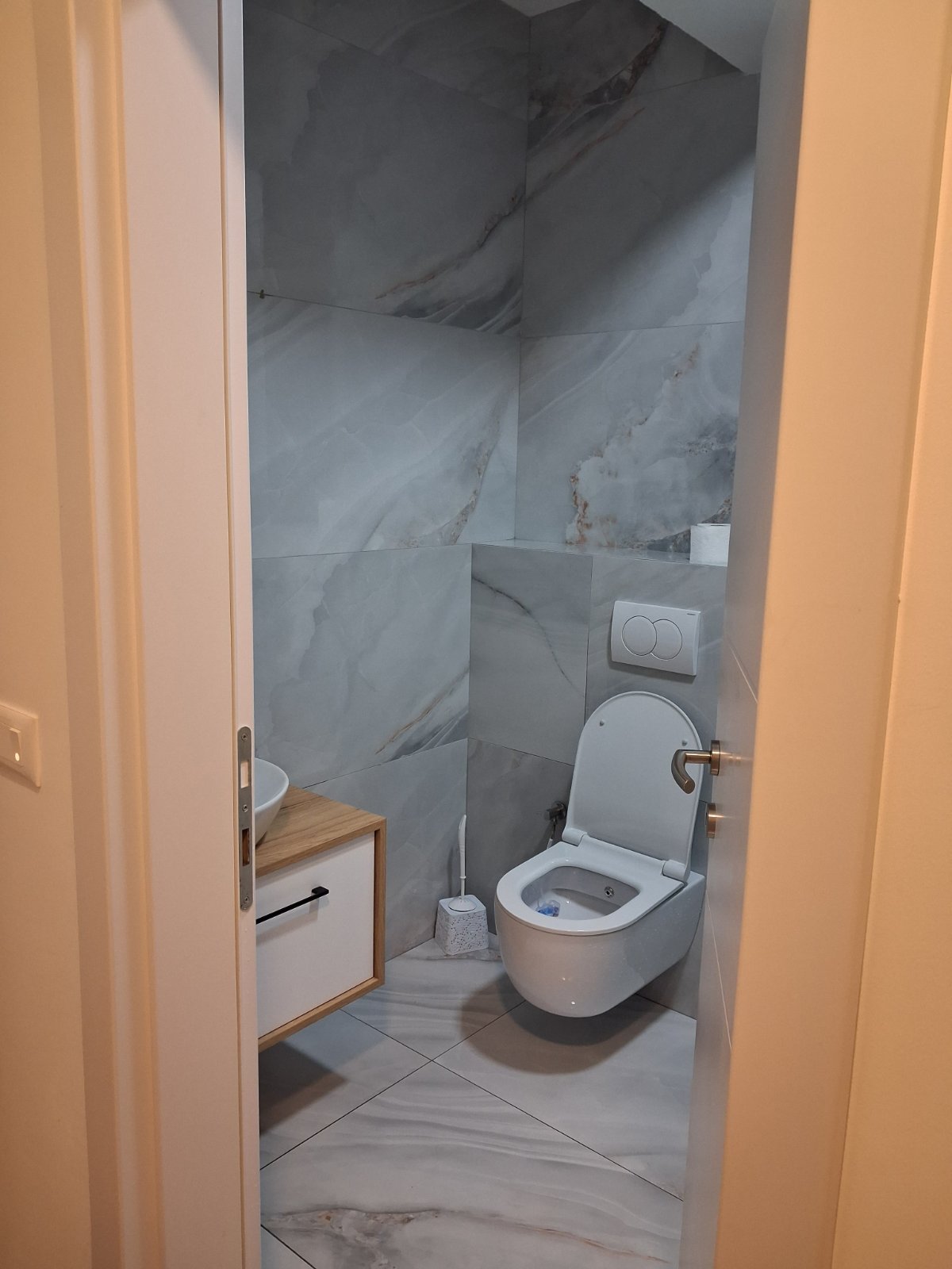Apartment for rent 2+1 in Bregu i Diellit
