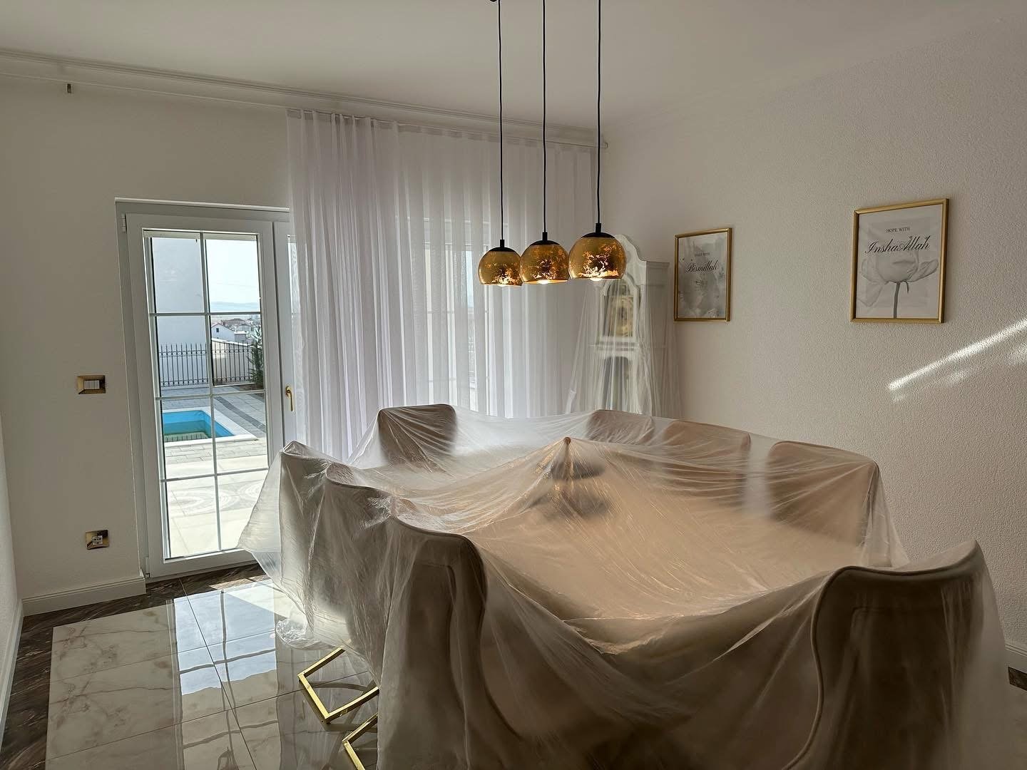 Casas de luxo para alugar em Veternik, Prishtinë.