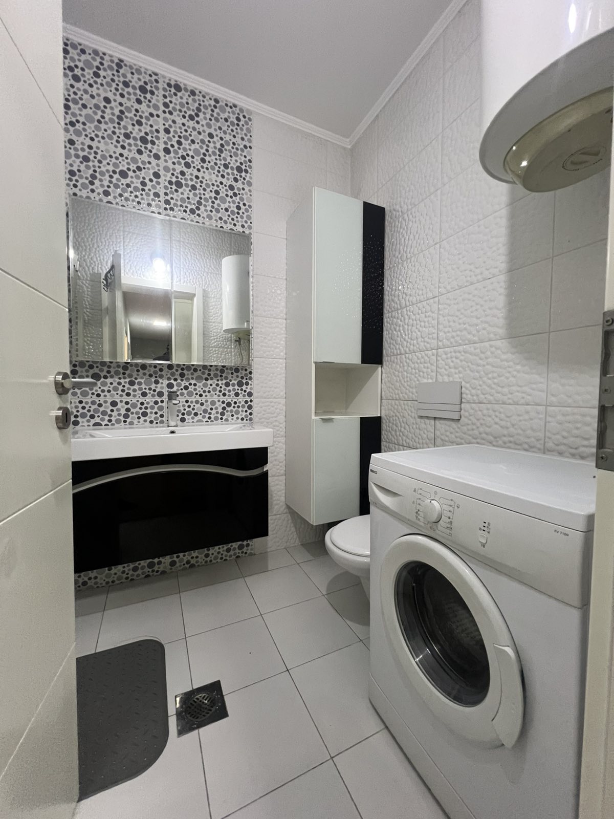 Appartement à louer 3+1 sur la rue b