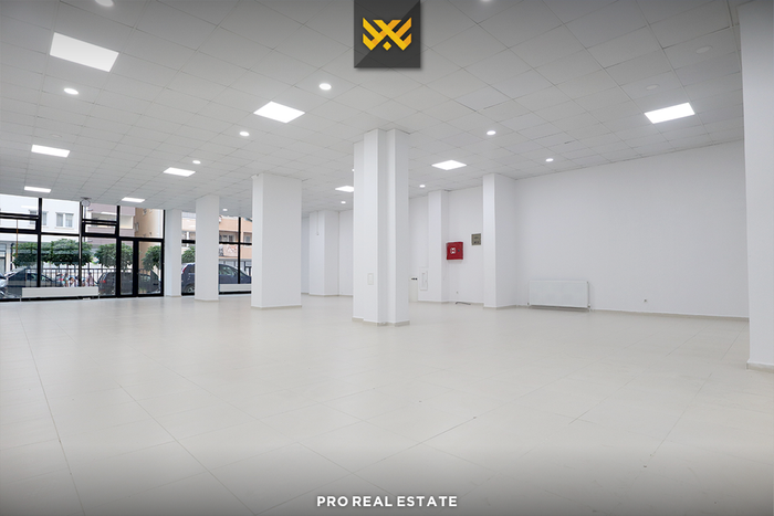 Local de 210,47m² à venda em Fushë Kosovë
