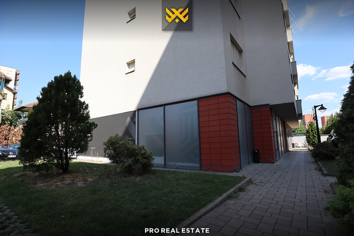 Locale commerciale di 160m² in vendita a emshir
