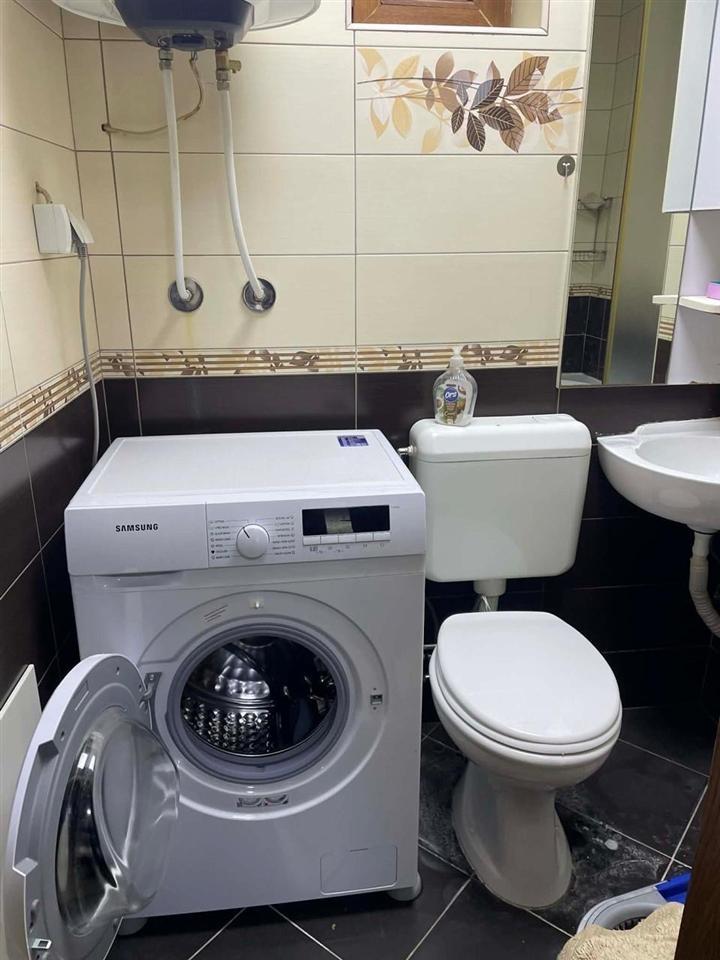 Casa de piso para alugar 2+1 no centro