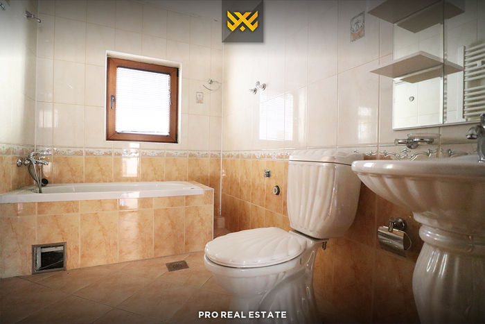 Piso de casa 177m² en alquiler en Mati 1