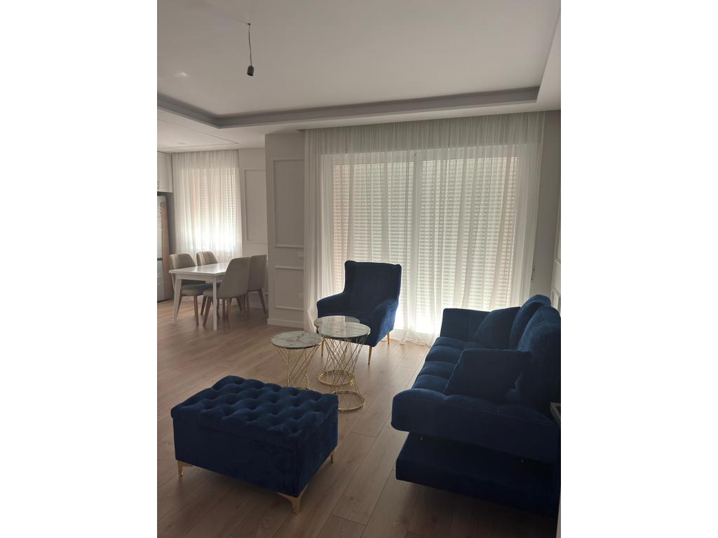 2+1+2 room apartment for sale, near the lungomare!