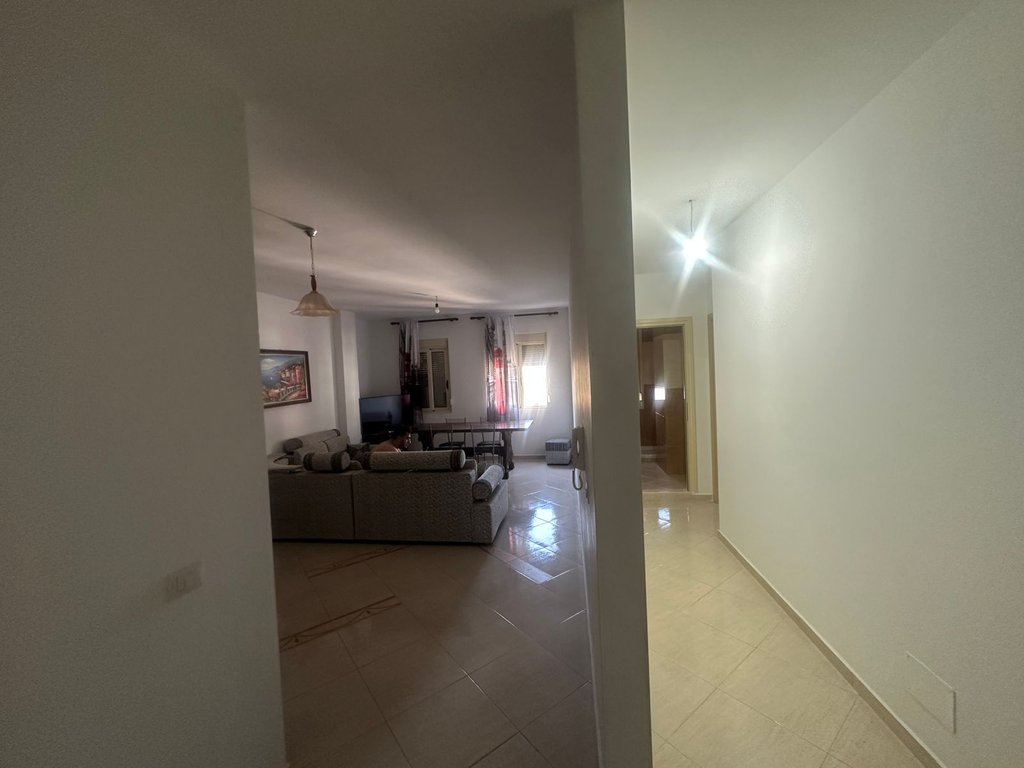 2+1+2 room apartment for sale, near the lungomare!