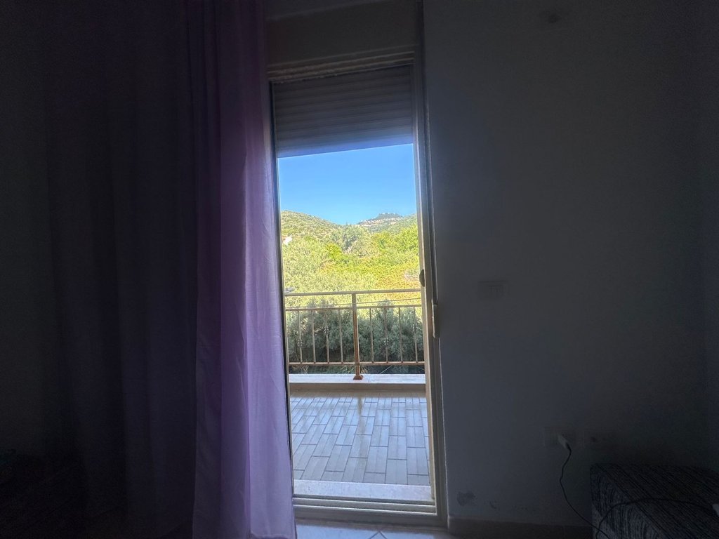 2+1+2 room apartment for sale, near the lungomare!