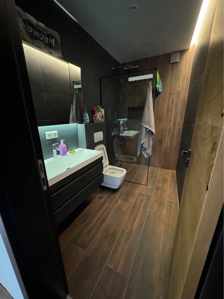 Penthouse à louer 3+1 dans lagjen Prishtina e Re