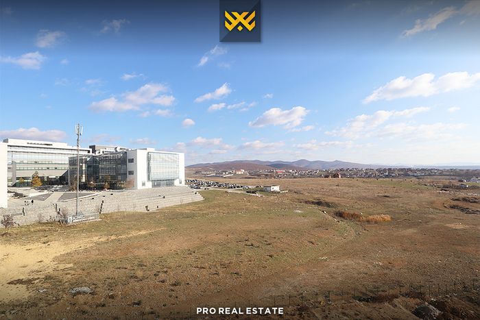Office 39.37m² for rent in Prishtina e Re (5)