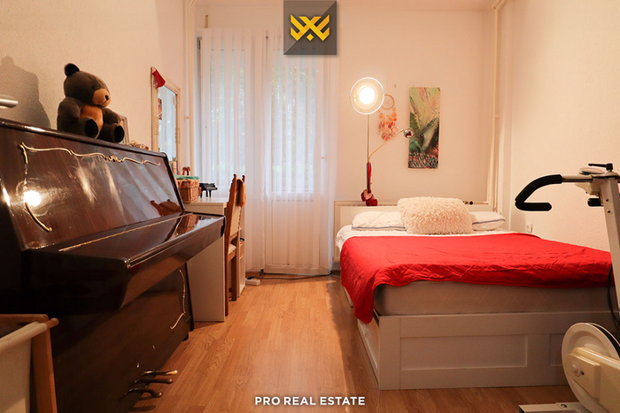 Apartment / office 88 square meters for #rent in the center.