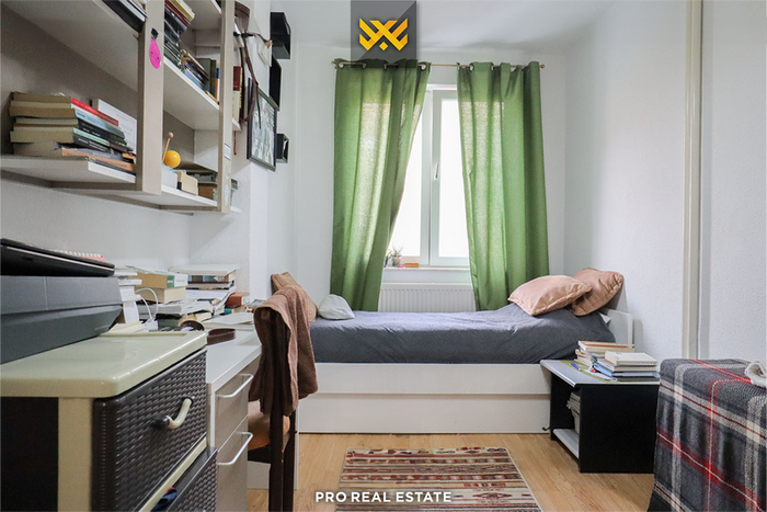 Apartment / office 88 square meters for #rent in the center.