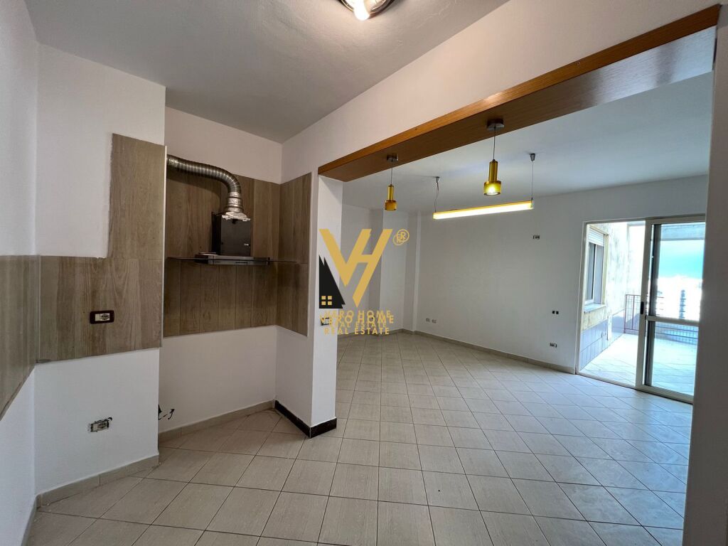 Apartamento à venda 2+1 na rua kavajes 178.000 euros