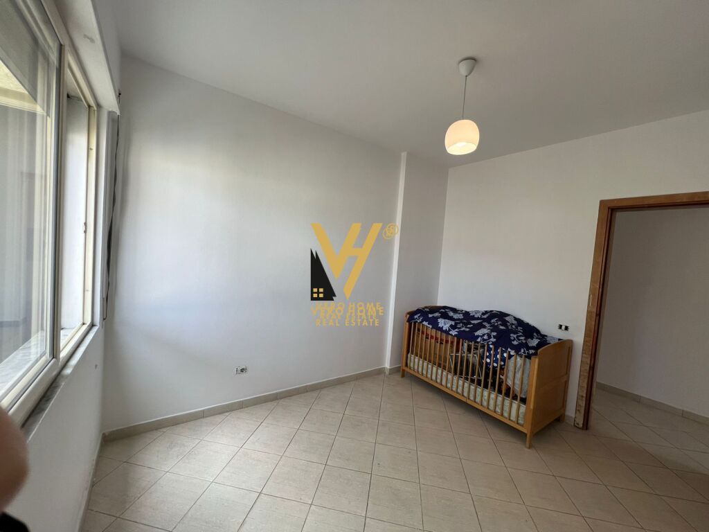 Apartamento à venda 2+1 na rua kavajes 178.000 euros