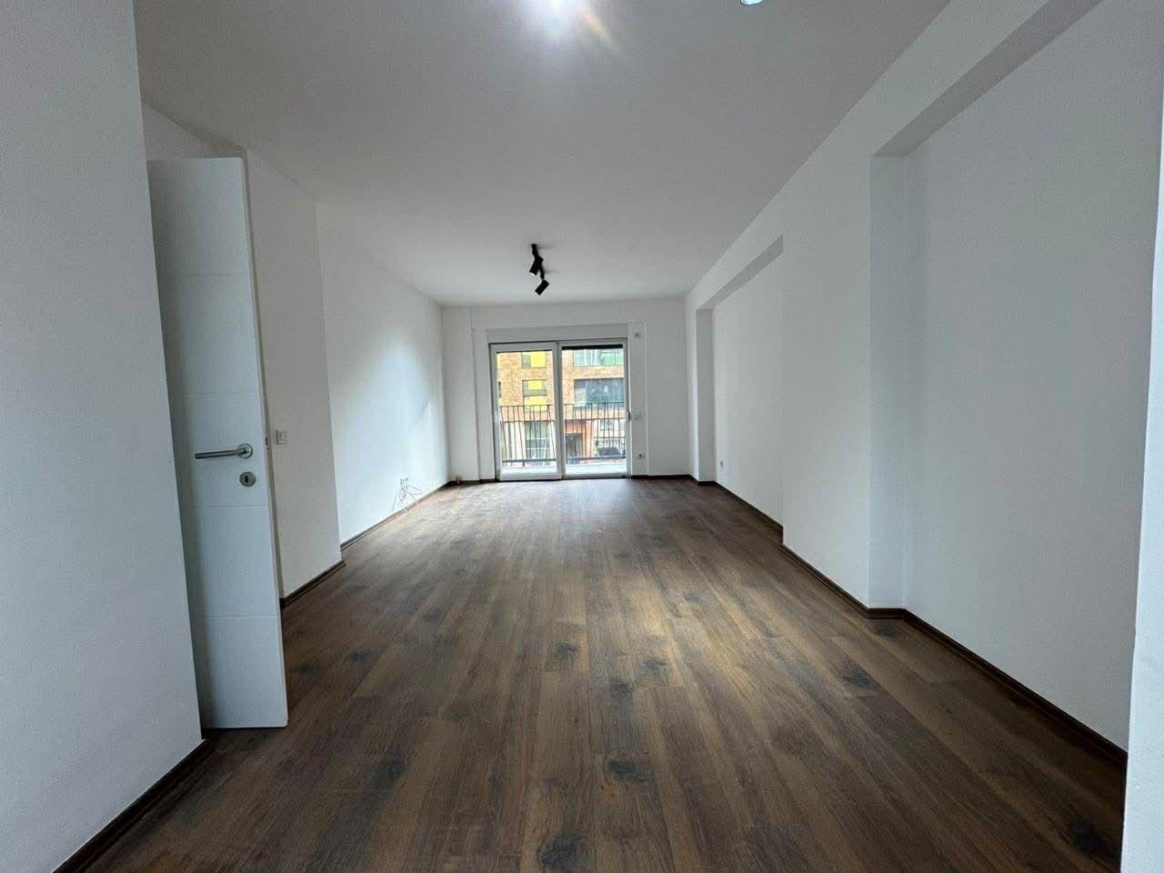 Apartamento 2+1 para alugar em Arbëri (dragodan)