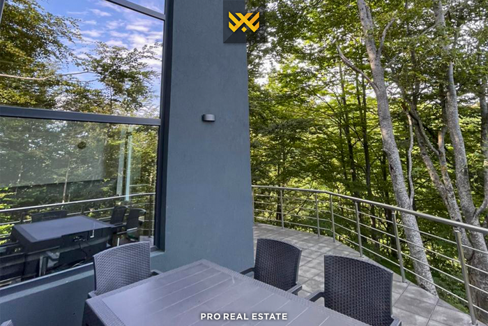 Villa di 90m² in #vendita a jezerc