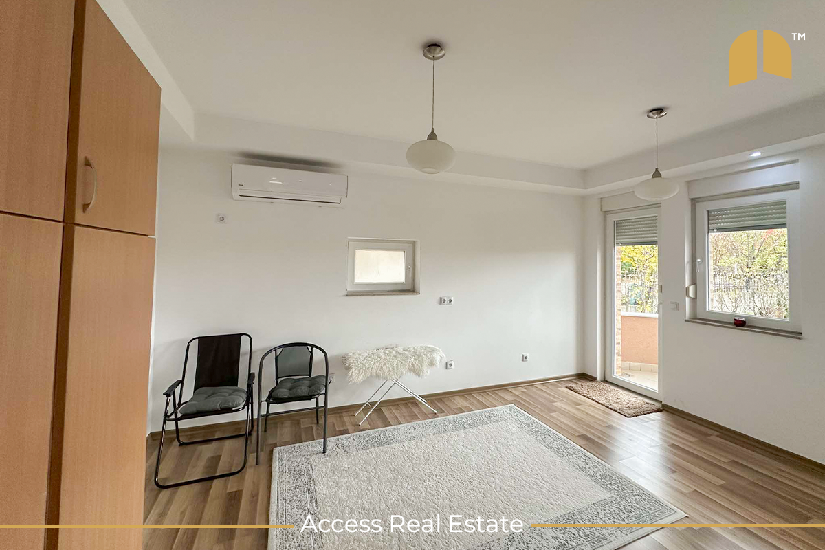 Haus zur miete – 400m² – Rruga c (6)