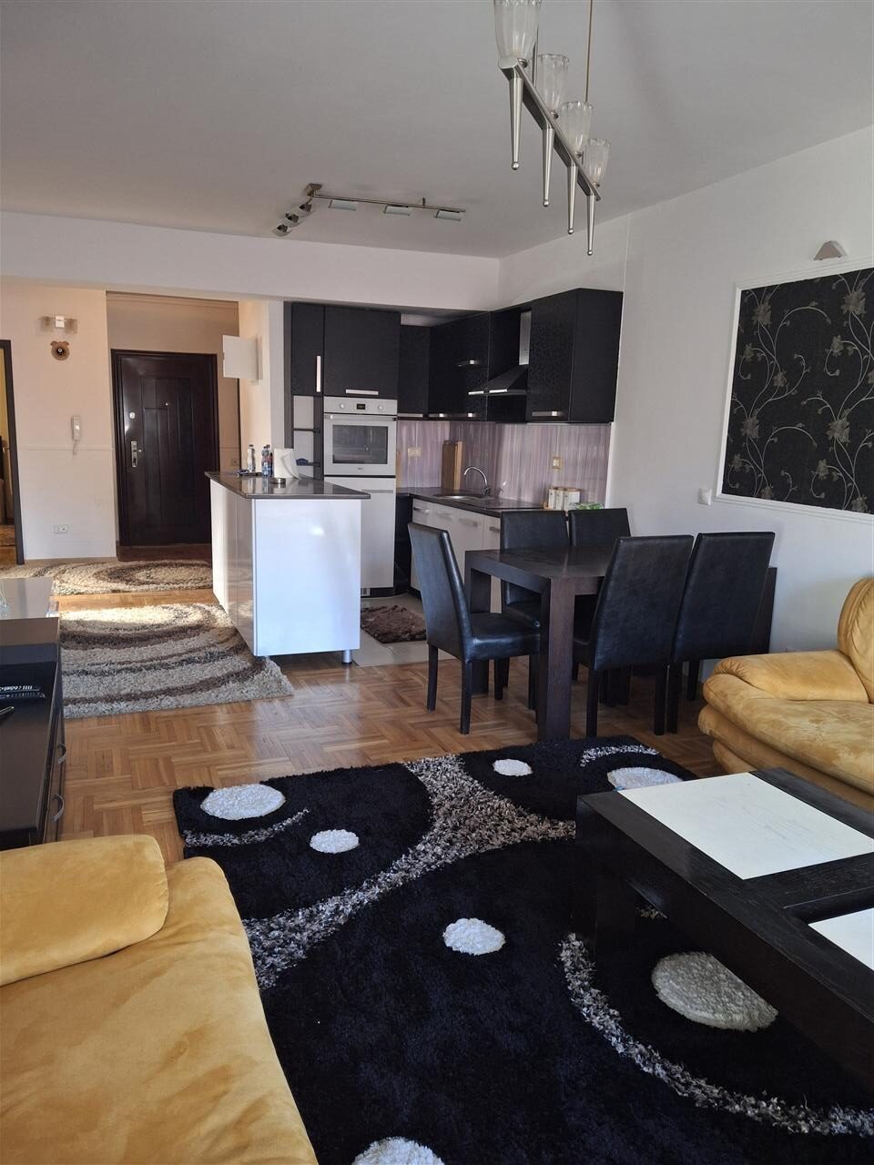 2+1 wohnung zur miete in Pejton