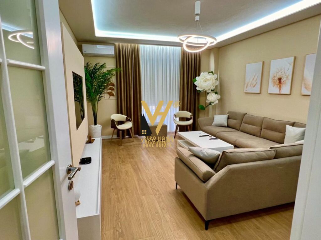 Appartement 1+1+blk à louer sur la rue d'Elbasan 750 euros