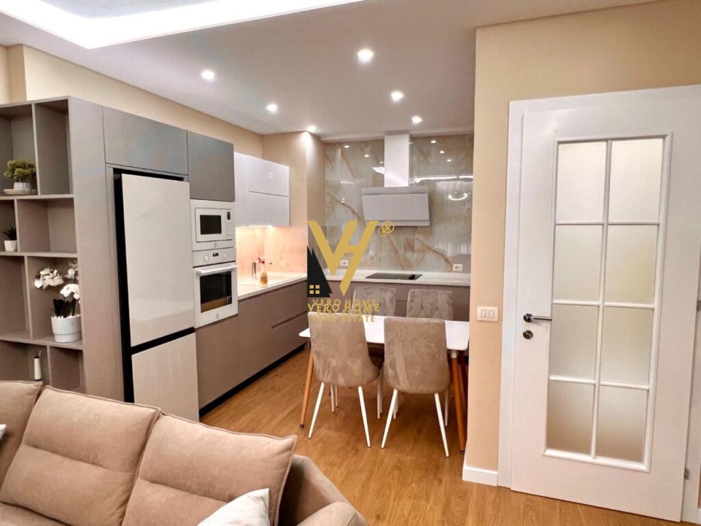 Appartement 1+1+blk à louer sur la rue d'Elbasan 750 euros