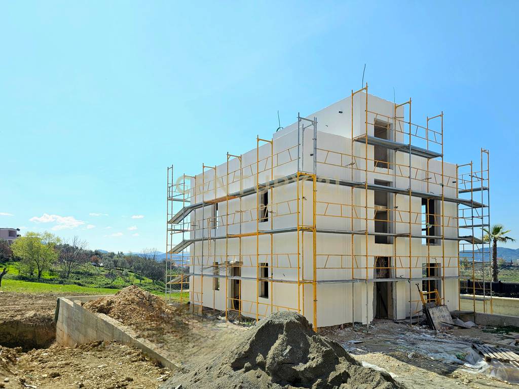 Villas à venda em liqeni i farkes