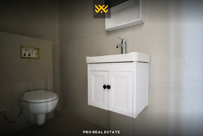 Banesë 114m² për #shitje në lagjen e spitalit.