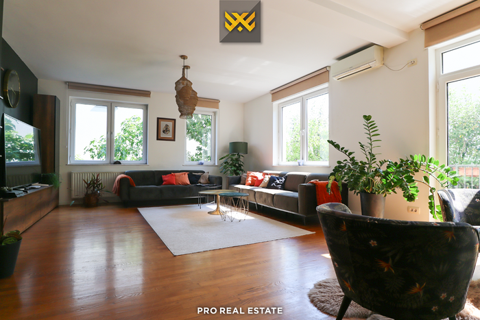 Shtëpi 750m² për #shitje në Veternik