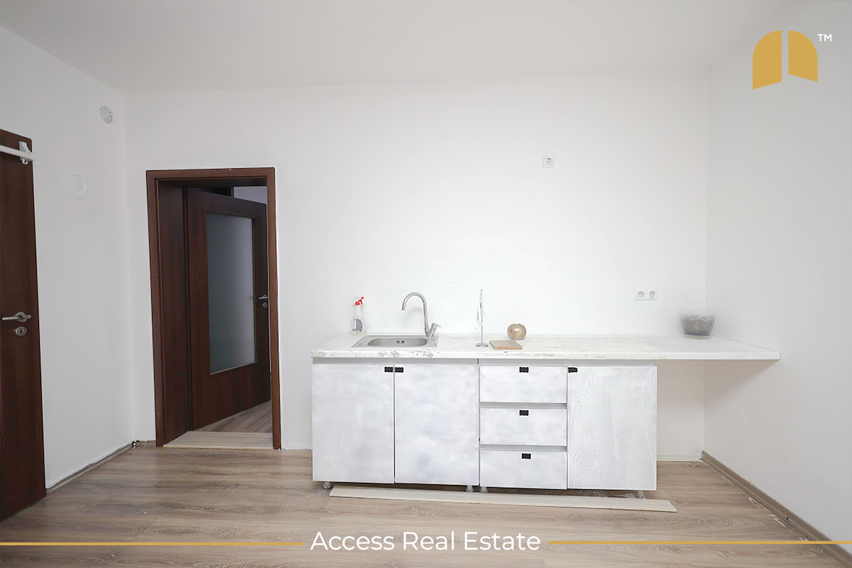 Büro zur miete – 3 arbeitsbereiche – Rruga c (3)