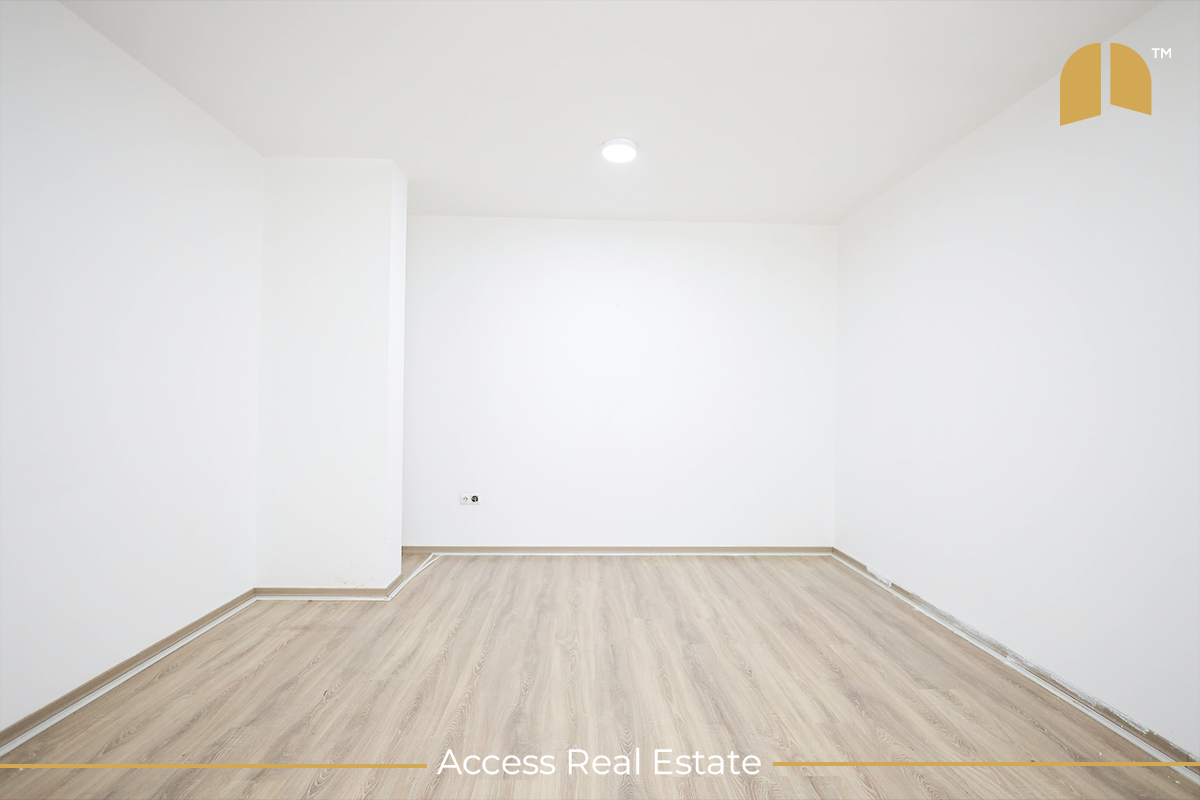 Büro zur miete – 3 arbeitsbereiche – Rruga c (7)