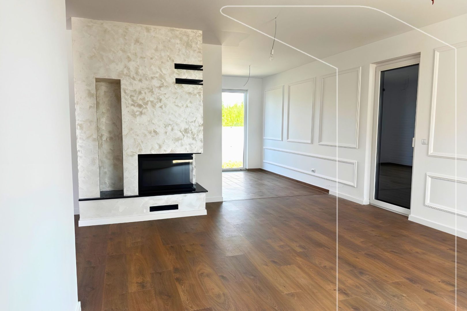 Casa in vendita nel quartiere qendresa – Spaziose, comode e potenziale di investimento (2)