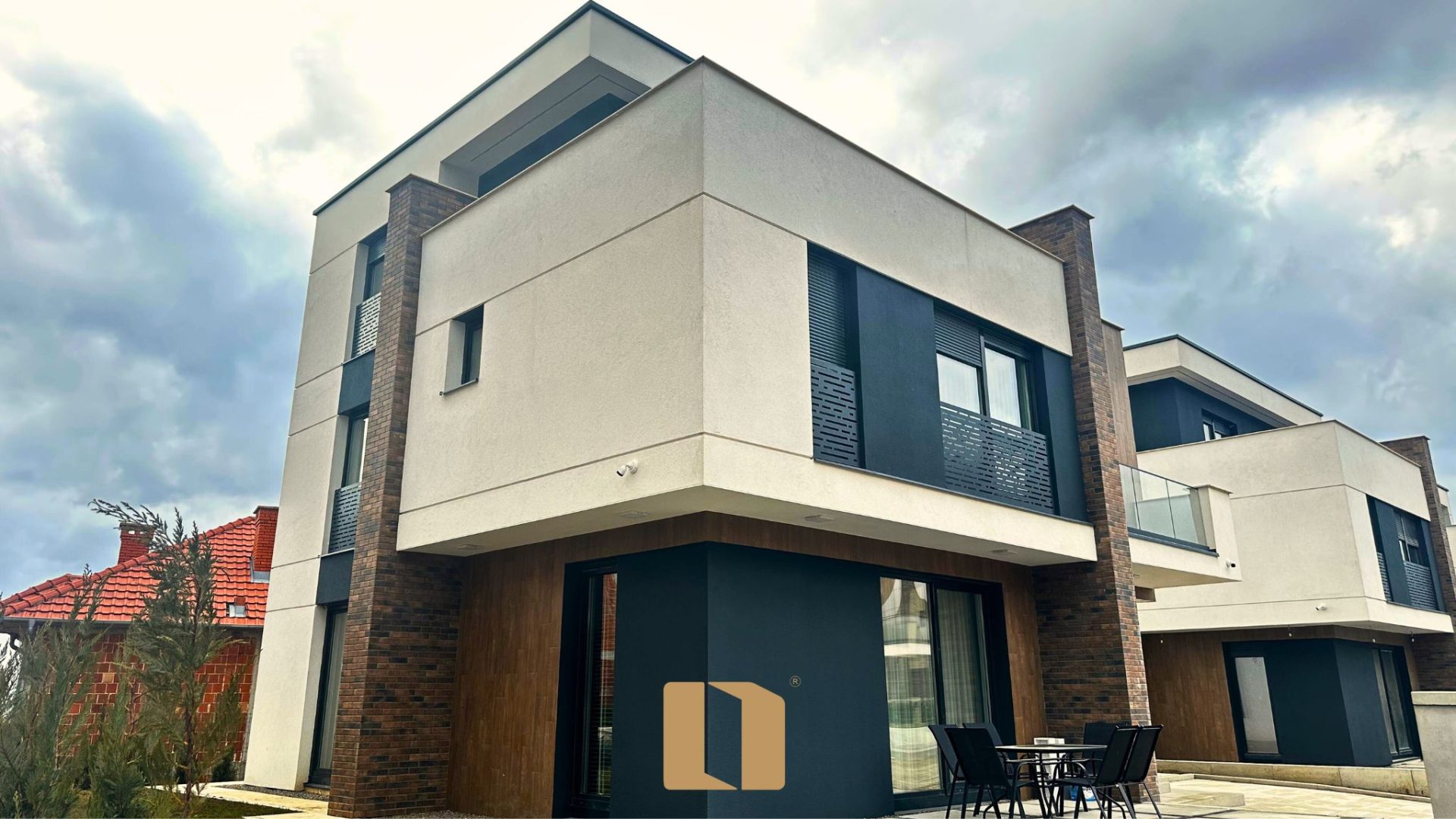 Haus zum verkauf in city home – 328 m²