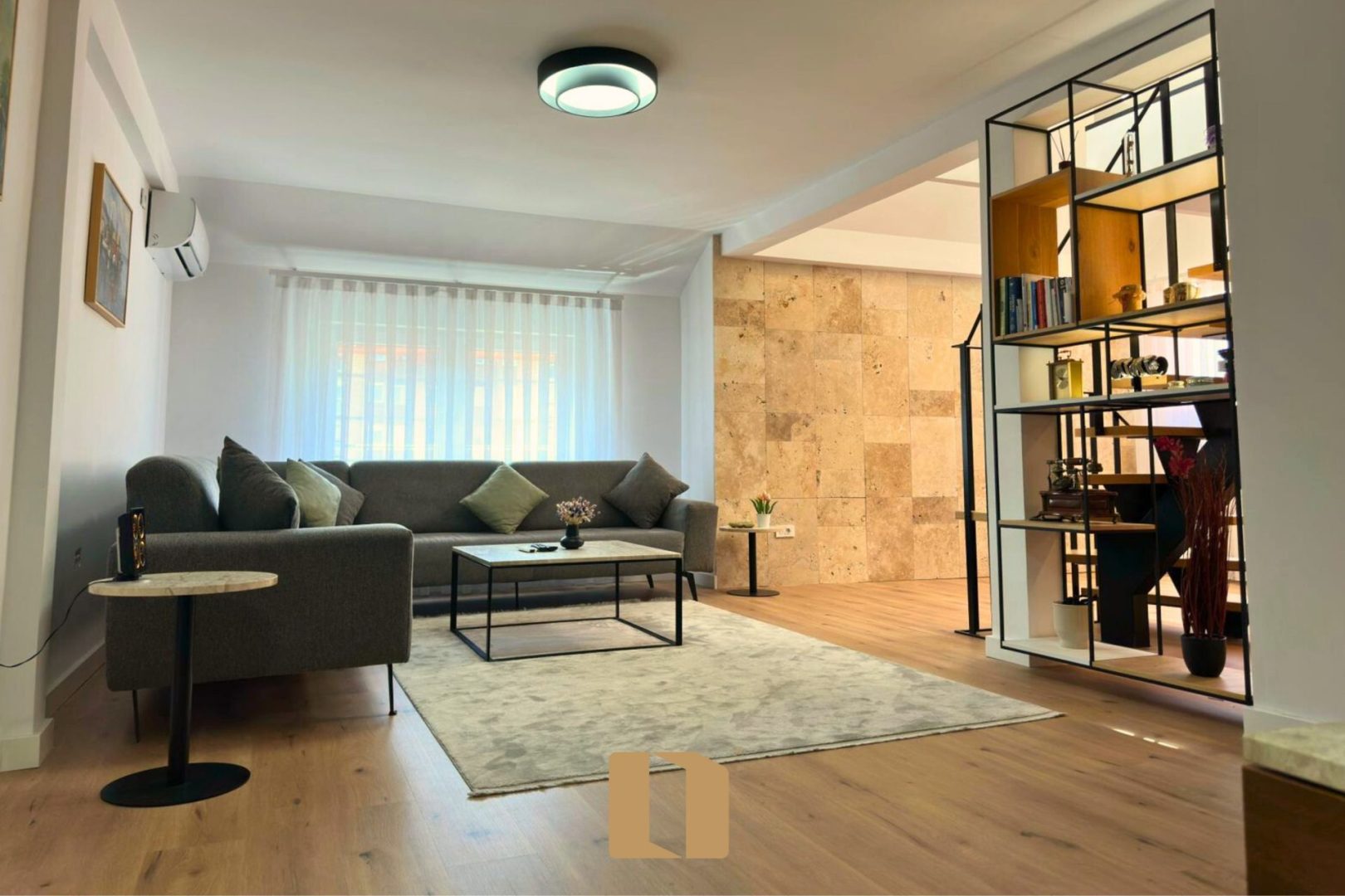Penthouse / duplex for rent – Pejton, near sach caffe