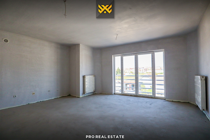 Oggetto di 960m² in vendita a hajvali