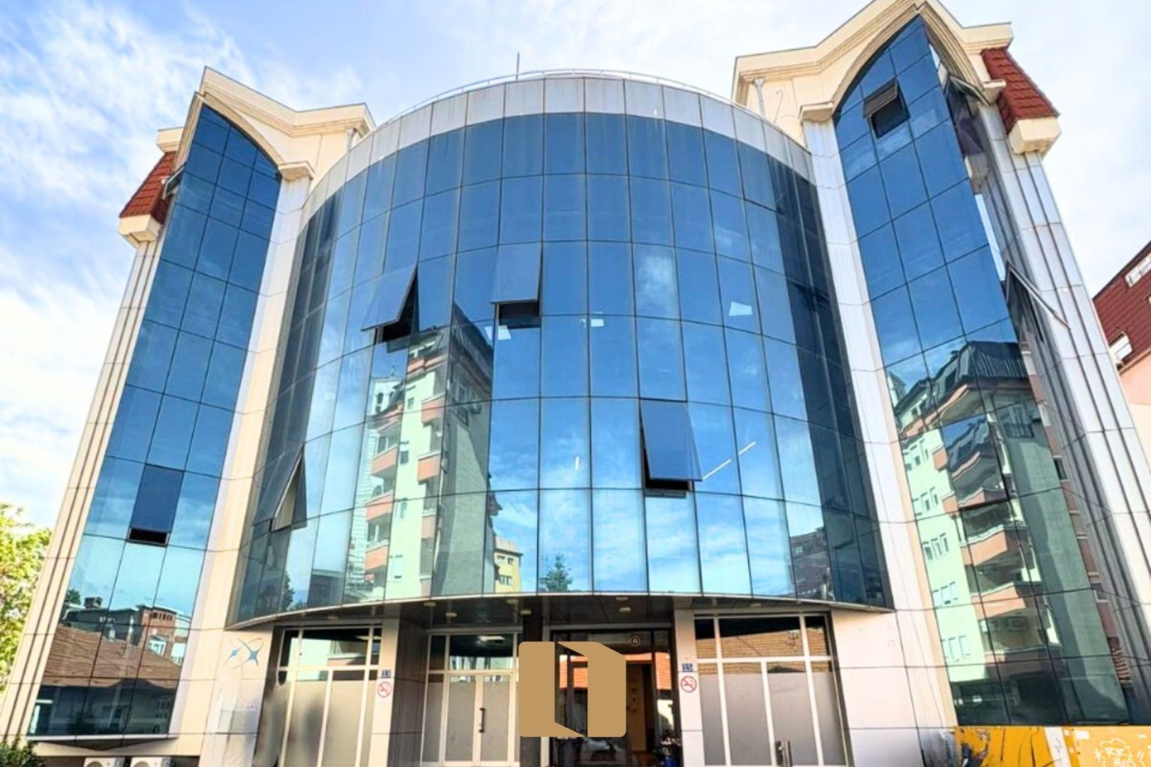 Gelegenheit zur miete im zentrum – 2180m² | Pejton, rr. “Sejdi Kryeziu”