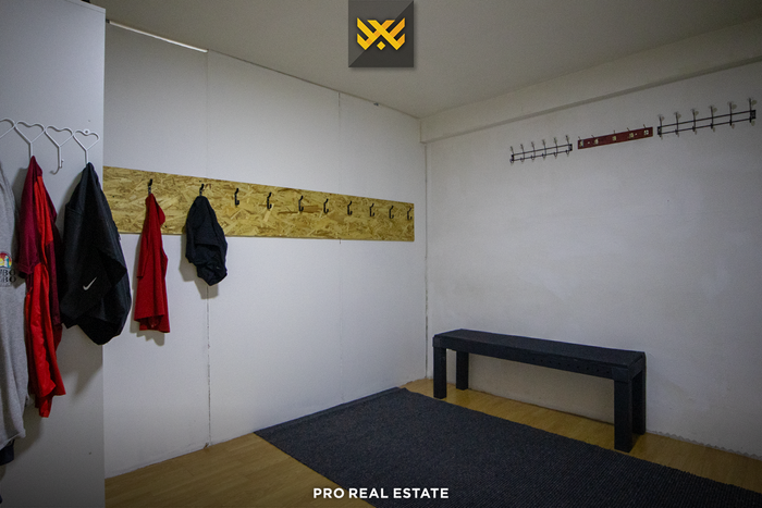 Lokal 211m² për #shitje në Tophane.