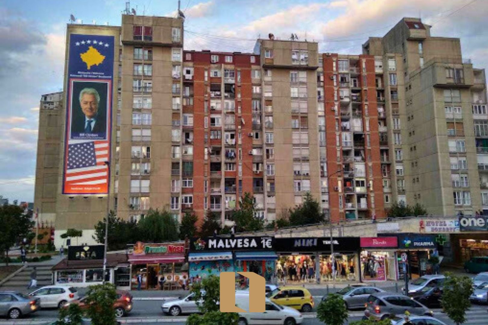 Locale commerciale in affitto – Via 'Bill Clinton'
