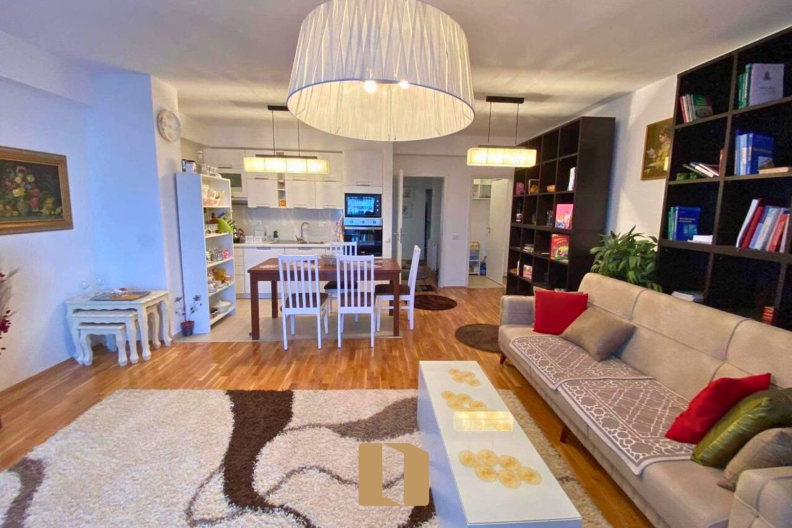 Appartamento in affitto – Kalabri, lesna rira