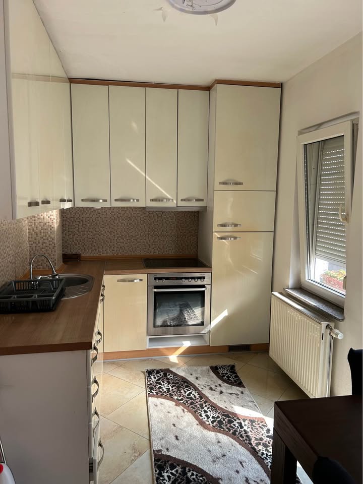 Apartamento para alugar 1+1 no centro